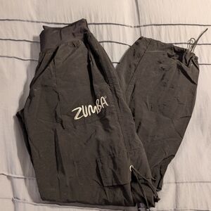 Zumba Classic Cargo Pants NWT Black Size L Baggy Dance Fitness Bungee